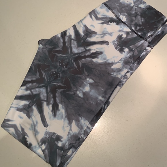 Daub + Design tie dyed leggings - Picture 3 of 5